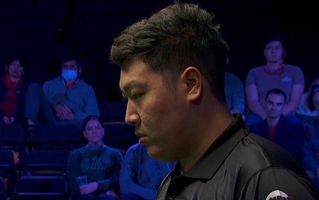 浓艳的幼年妇女